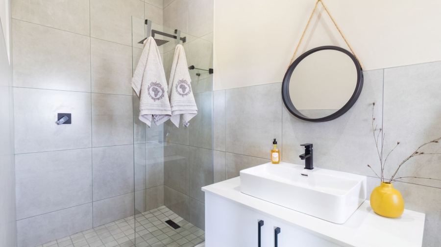 9 Bedroom Property for Sale in Long Acres Country Estate Western Cape